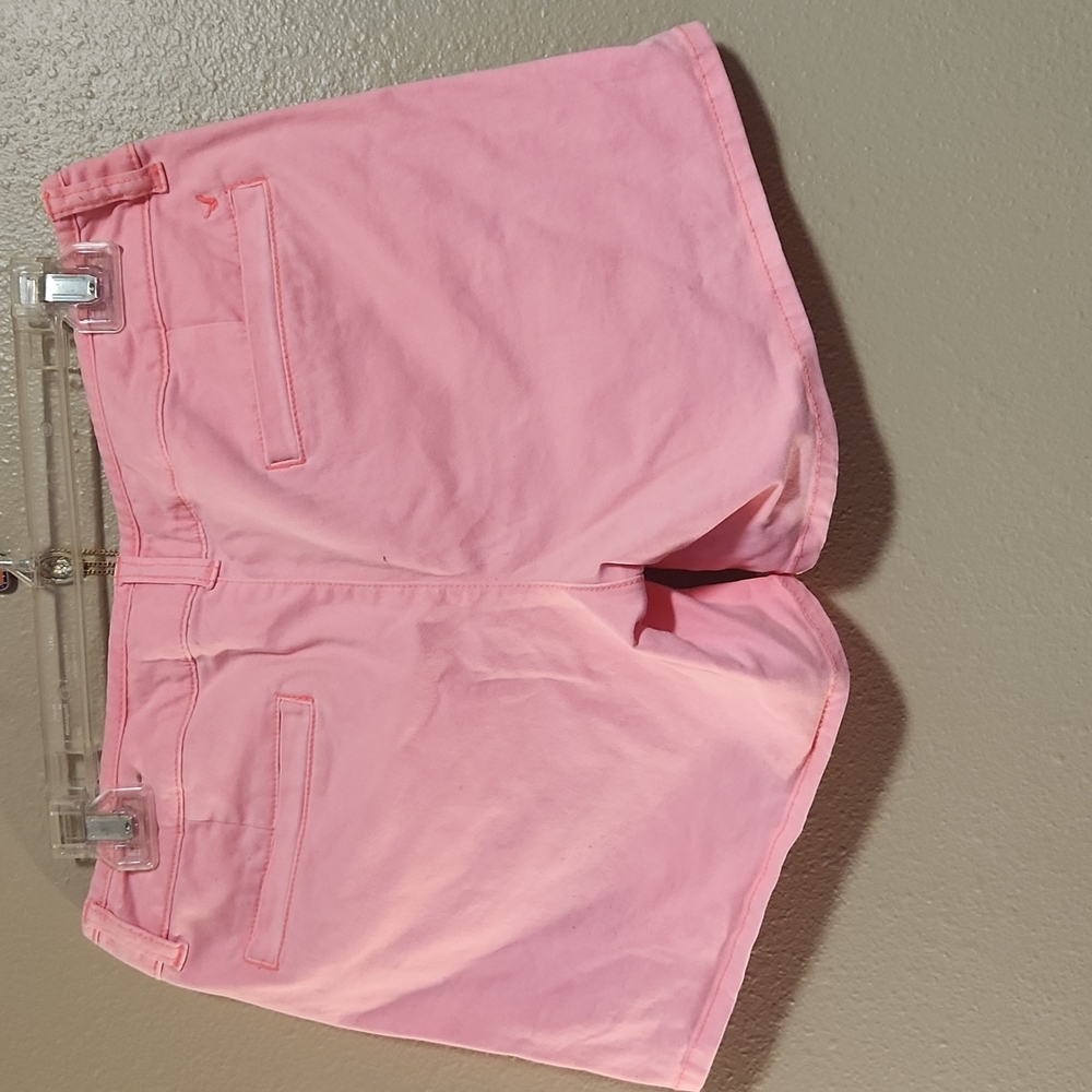 Shorts - Picture 3 of 4